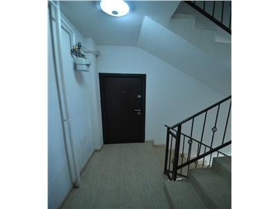 Apartament 3 camere de vanzare  Popas Pacurari