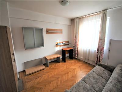 Apartament 2 camere decomandat in Podu Ros