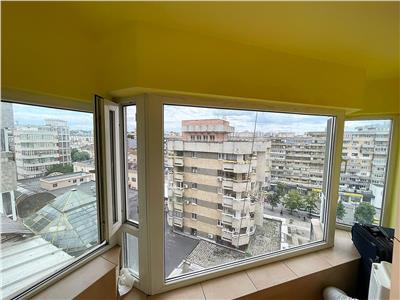 Apartament 3 camere de inchiriat Centru Palas