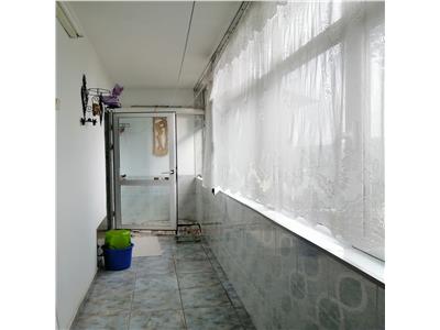 Apartament 3 camere decomandat, de vanzare TatarasiMetalurgie