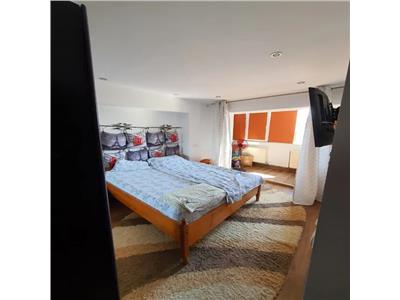 Apartament cu 4 camere, de vanzare in Iasi zona Nicolina Rond Vechi