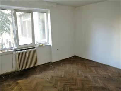 Apartament de vanzare 2 camere, Tudor Vladimirescu, investitie sigura!