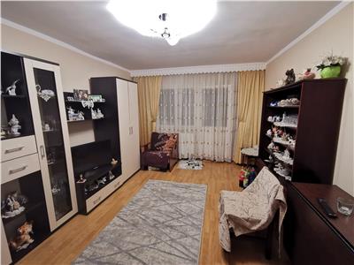 Apartament cu 4 camere, de vanzare in Iasi zona Nicolina CUG