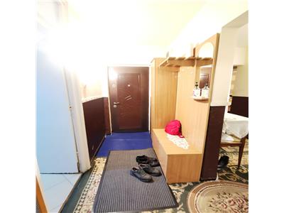 Apartament cu 4 camere, de vanzare in Iasi zona Nicolina CUG