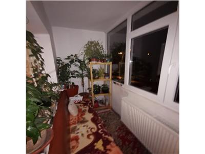 Apartament cu 4 camere, de vanzare in Iasi zona Nicolina CUG