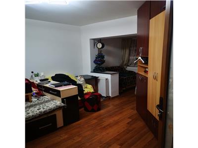 Apartament cu 2 camere, de vanzare in Iasi zona Nicolina  Piata CUG