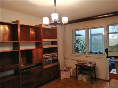 tatarasi la strada, apartament 3 camere decomandat Iasi