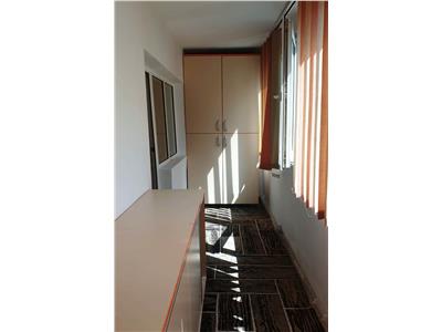Apartament cu 4 camere, de vanzare in Iasi zona Nicolina Rond Vechi
