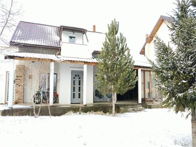 Casa P+etaj M, 4 cam si 620 teren, 5 drumuri, Valea Adanca