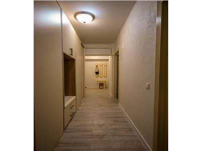 Inchiriez apartament 2 cam, open space, zona Moara de Vant  Complex Roua