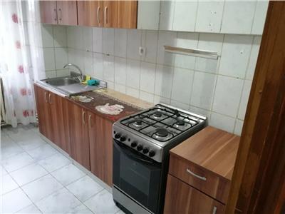 Apartament cu 2 camere, Nicolina  Prima Statie, de vanzare, etaj 1