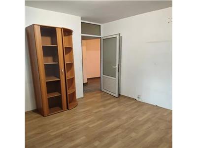 Apartament cu 2 camere, Nicolina  CUG, de vanzare, etaj intermediar