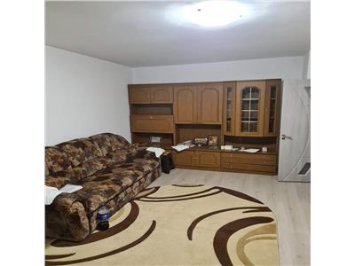 Apartament cu 3 camere, de vanzare in zona Nicolina Bulevard