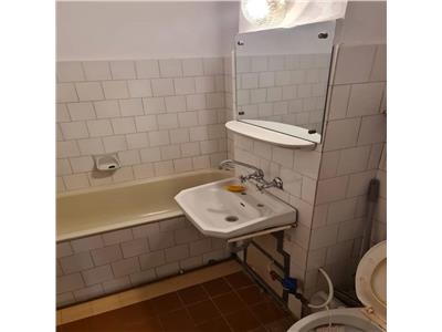 Apartament cu 3 camere, de vanzare in zona Nicolina Bulevard