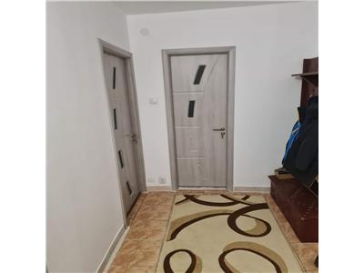 Apartament cu 3 camere, de vanzare in zona Nicolina Bulevard