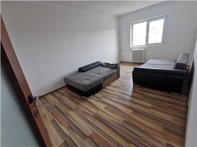 Apartament cu 2 camere, decomandat, et 3/4, Galata