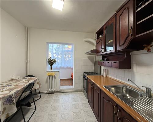 Apartament 4 cam,decomandat,Nicolina Rondul Vechi Iasi