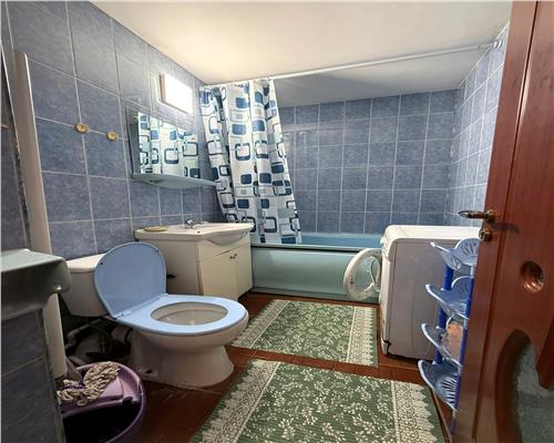 Apartament 4 cam,decomandat,Nicolina Rondul Vechi