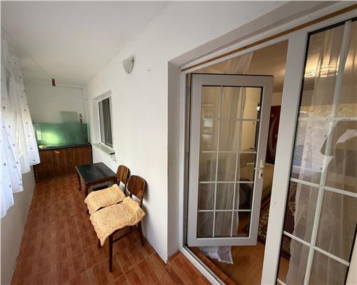 Apartament 4 cam,decomandat,Nicolina Rondul Vechi