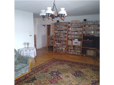 apartament cu 4 camere, de vanzare in iasi zona nicolina - rond vechi