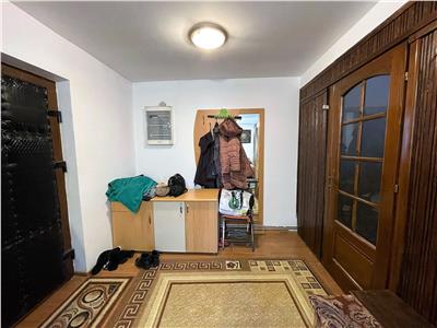 Vila de vanzare,138000 eur, 207 mp, individuala, zona Breazu Padurea Marzesti
