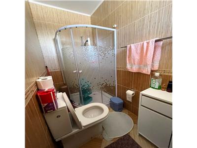 Vila de vanzare,138000 eur, 207 mp, individuala, zona Breazu Padurea Marzesti