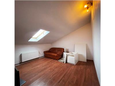 Vila de vanzare,138000 eur, 207 mp, individuala, zona Breazu Padurea Marzesti