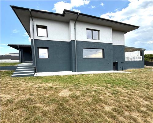 Vila D+ P+E,  5 cam,Garaj, 520 teren, Ezareni, Valea Adanca Iasi
