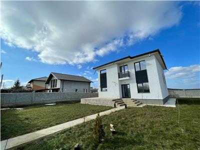 Vila de vanzare, P+1, 172 mp ,550 Teren ,Breazu