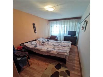 Apartament cu 4 camere, decomandat, 87mp, 2 bai, Galata