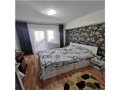 Apartament cu 4 camere, decomandat, 87mp, 2 bai, Galata