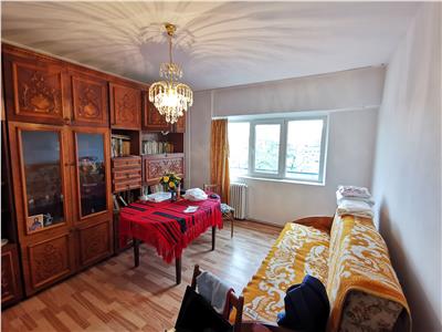 Apartament 3 camere decomandat Sfantul Lazar - Palas