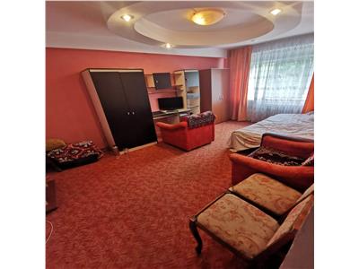 Apartament cu 2 camere, decomandat, 51mp, parter, Galata