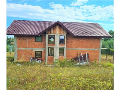 Vila 4 cam,148 mp,  585 teren, Lac Ezareni, Horpaz