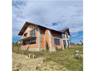 Vila 4 cam,148 mp,  585 teren, Lac Ezareni, Horpaz