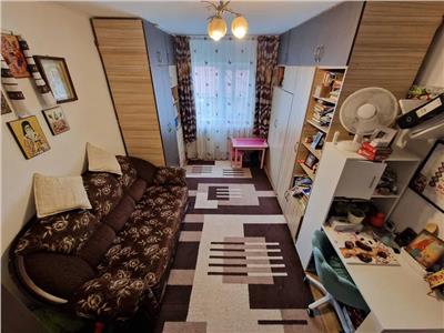 Apartament cu 2 camere, decomandat, 48mp, et 2/4, Galata