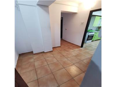 Apartament cu 2 camere, decomandat, 54mp, Pacurari, Petru Poni