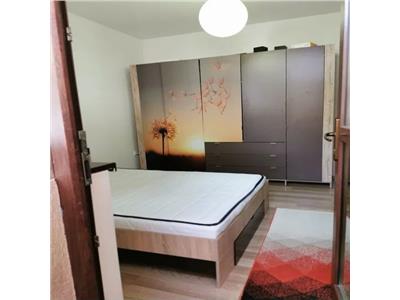 Apartament 2 cam decomandat, de vanzare in zona Podul de Fier Moara de Vant