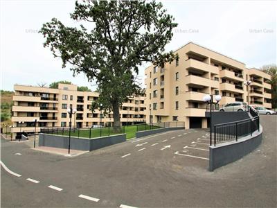 Apartament 3 camere, 3 balcoane, 2 bai, vedere tripla- Hanul Dacilor