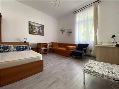 garsoniera de vanzare, sup 25mp, zona copou - casa de cultura a studentilor Iasi