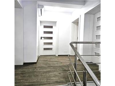 Duplex 4 cam, 250 teren, str Veche, Valea Adanca