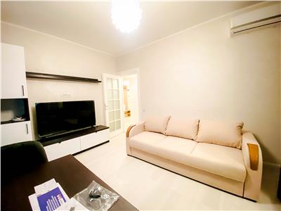 Inchiriez apartament 2 camere, decomandat, Copou Aleea Sadovanu