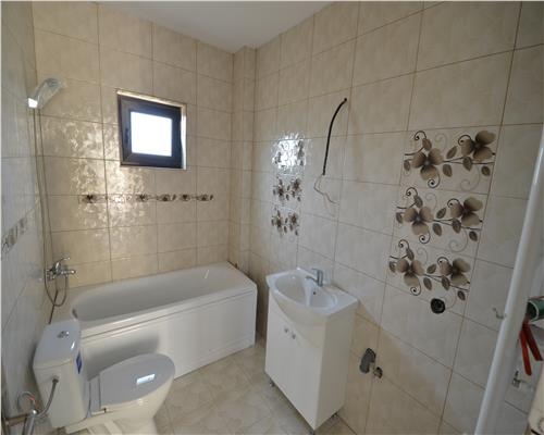 Casa P+E, 3 cam, 2 bai,  Editurii, Lunca Cetatuii,