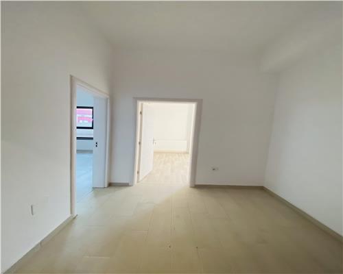 Penthouse 2 cam, decomandat, de vanzare zona Bld Chimiei  Rivers Towers