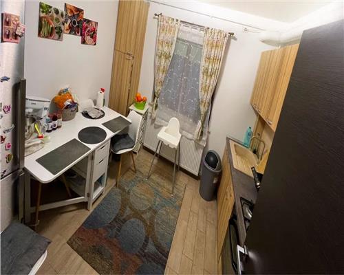 Apartament 2 cam, decomandat, de vanzare in zona Moara de Vant