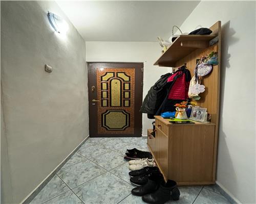 Apartament cu 4 camere, de vanzare in Iasi zona Nicolina CUG