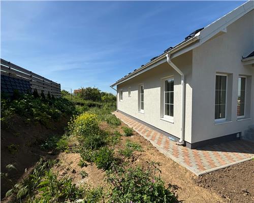 Casa P+ beci, 4 cam, 450 teren,  Valea Adanca