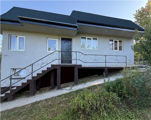 Proprietar Casa D+P+M, 3 cam, 800 teren, Curaturi / Lunca Cetatuii Curaturi