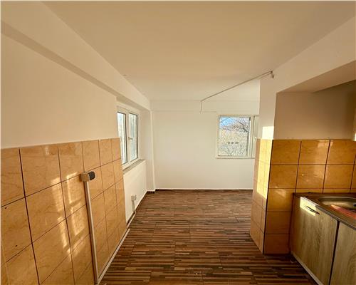 Proprietar Casa D+P+M, 3 cam, 800 teren, Curaturi / Lunca Cetatuii