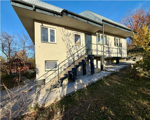 Proprietar Casa D+P+M, 3 cam, 800 teren, Curaturi / Lunca Cetatuii Curaturi